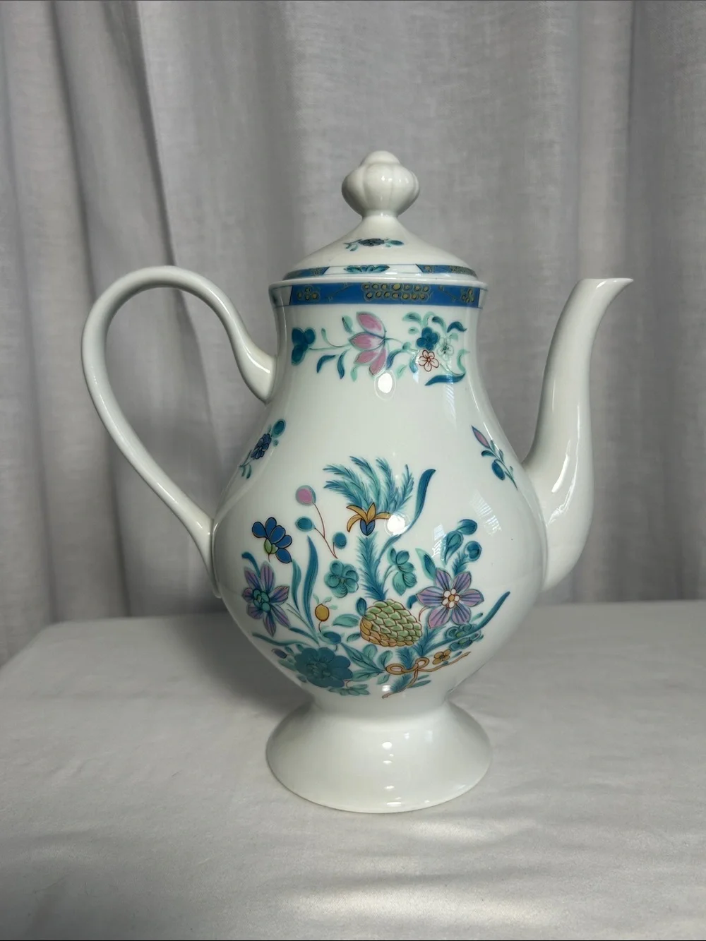 Vintage Bernardaud Limoges Porcelain Coffee Pot / Teapot – 